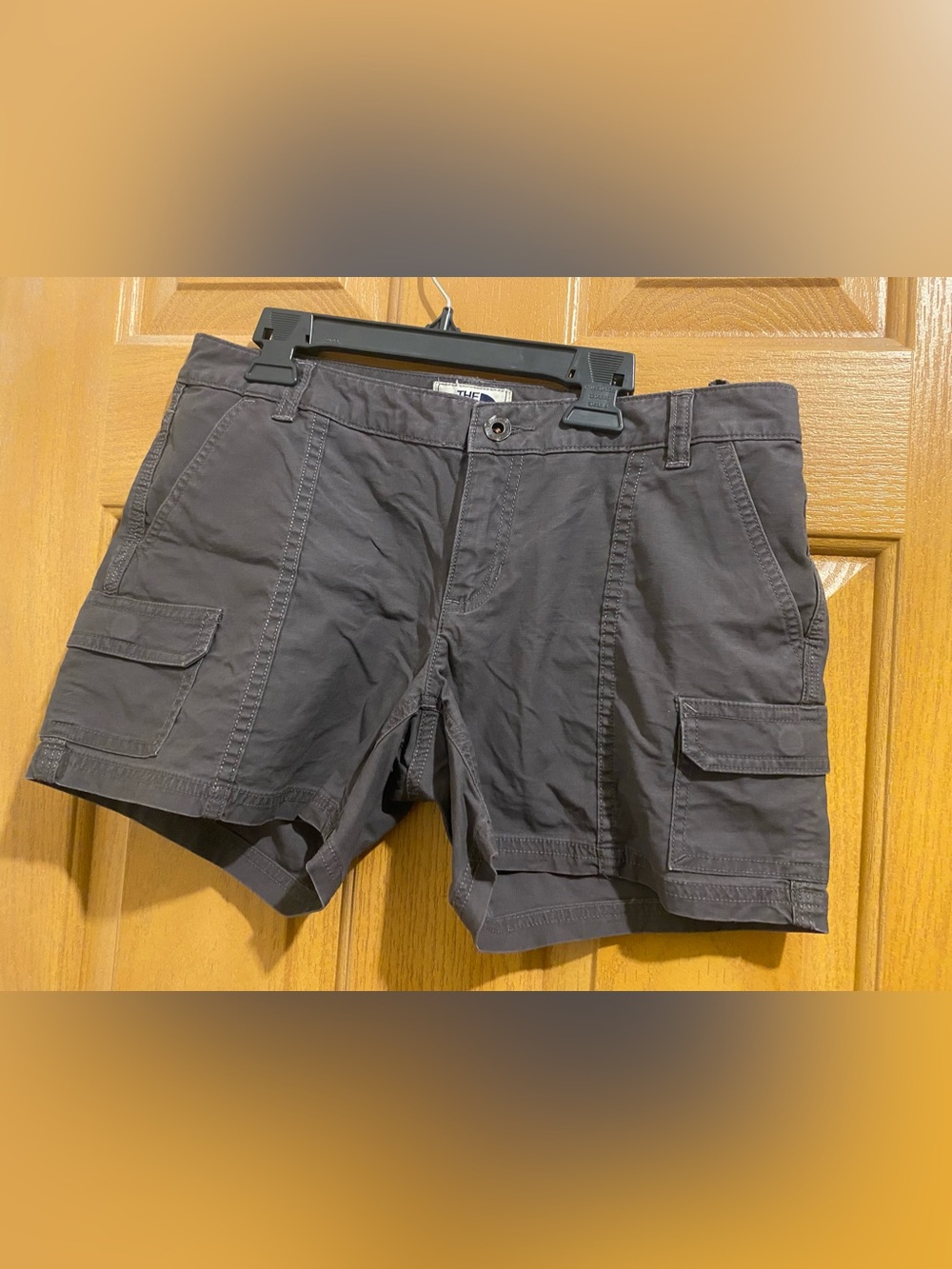 The North Face Women's Cargo Shorts in Charcoal